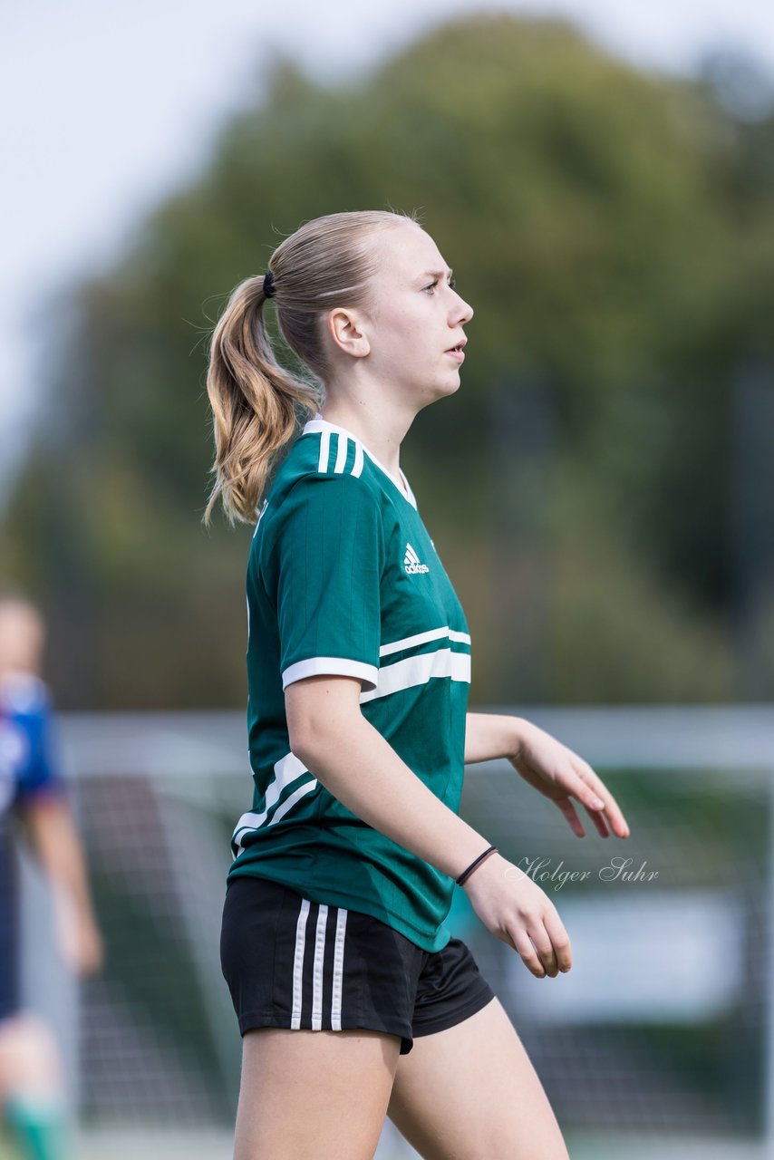 Bild 70 - wU19 Rissener SV - VfL Pinneberg : Ergebnis: 9:1